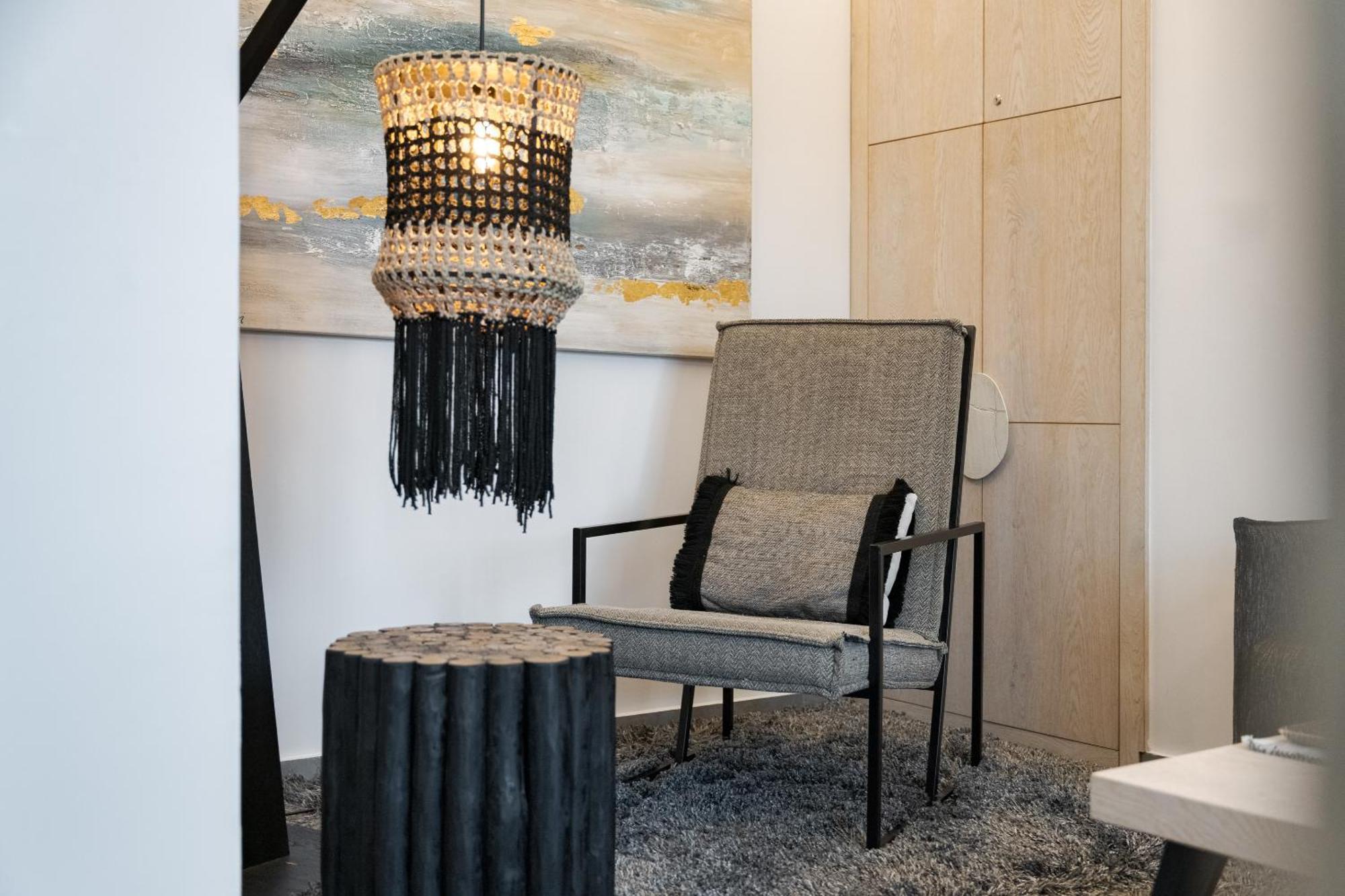 Acropolis Luxury Living Apartment *